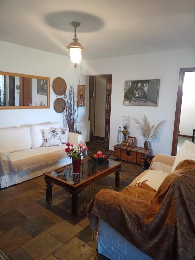 Spiti Me Thea & Elliniko Chroma Villa Nea Moudania Exterior photo